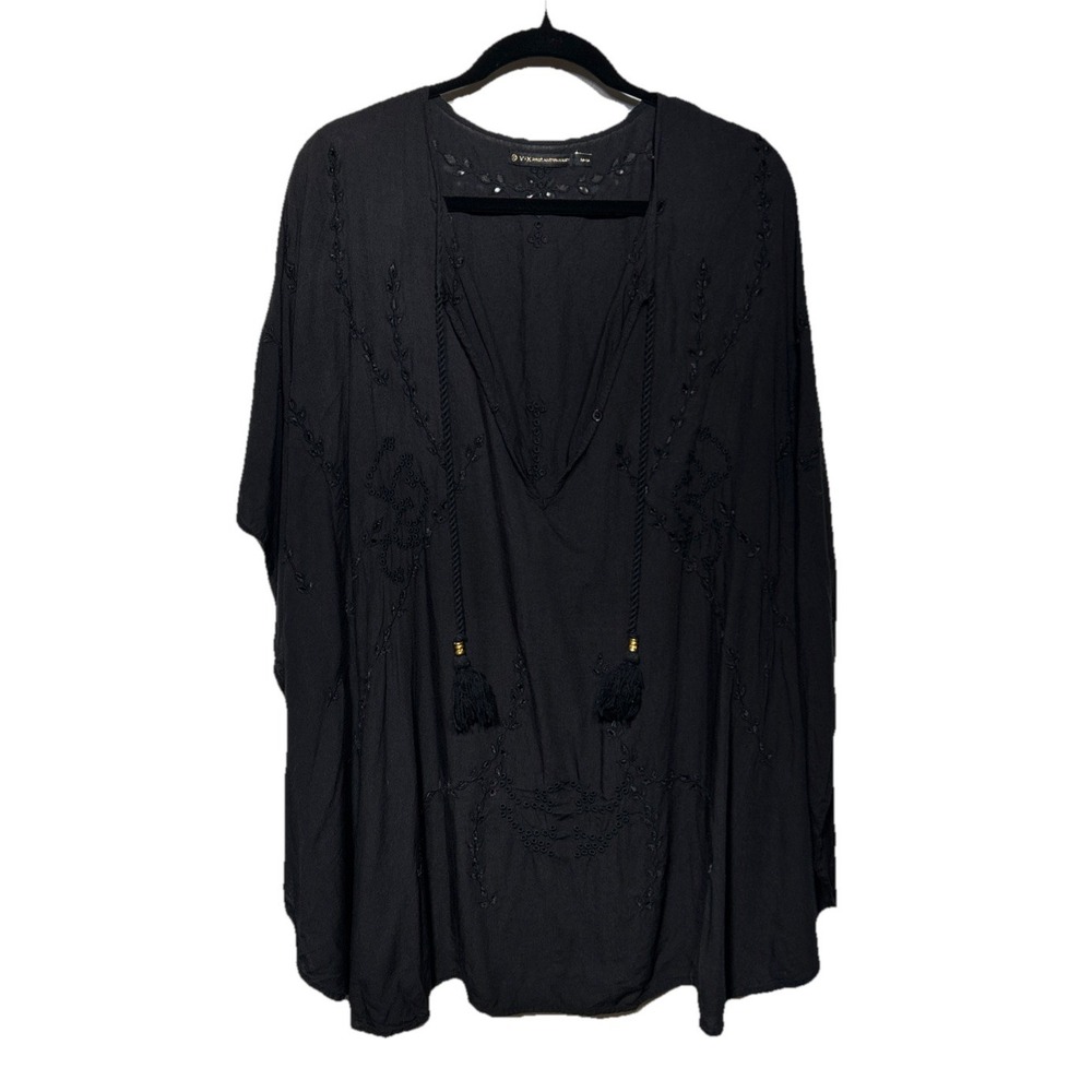 VIX Paula Hermanny Swim Shawl Coverup Black Floral Embroidered Size Medium EUC